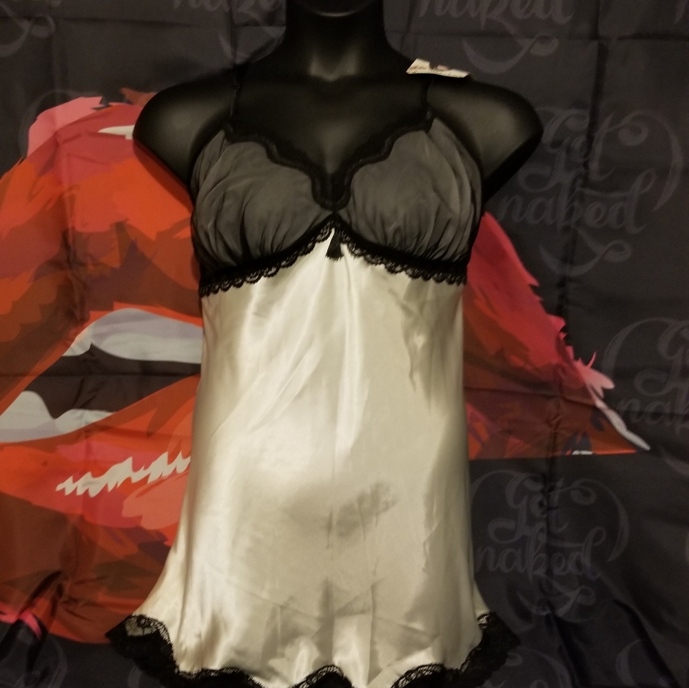 Chemise